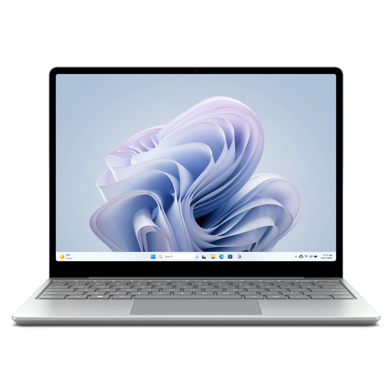 لپتاپ مایکروسافت مدل Surface Laptop Go 3 با پردازنده Core i5-1235U، رم LPDDR5 8GB، حافظه SSD با ظرفیت 256GB، نمایشگر لمسی 12.4 اینچ PixelSense، دارای حسگر اثر انگشت، سیستمعامل Windows 11
