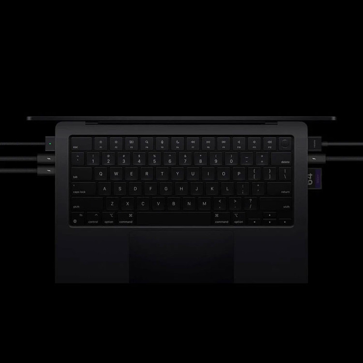 لپ تاپ 14.2 اینچی اپل مدل MacBook Pro MGDN4 2026 LLA-M5 Pro-24GB RAM-1TB SSD