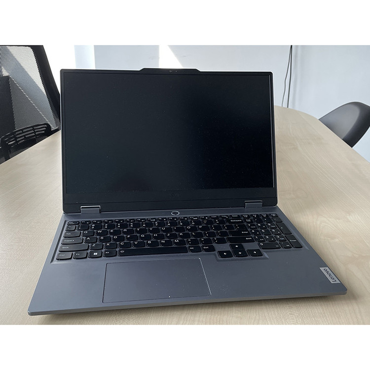 لپتاپ لنوو مدل LOQ 15IRX9 با پردازنده Core i7-13650HX و گرافیک RTX4050 6GB، رم DDR5 24GB با فرکانس 4800MHz، حافظه SSD با ظرفیت 512GB، نمایشگر 15.6 اینچ IPS با وضوح FHD و نرخ بهروزرسانی 144 هرتز، دارای نور پسزمینه کیبورد، کاستوم شده