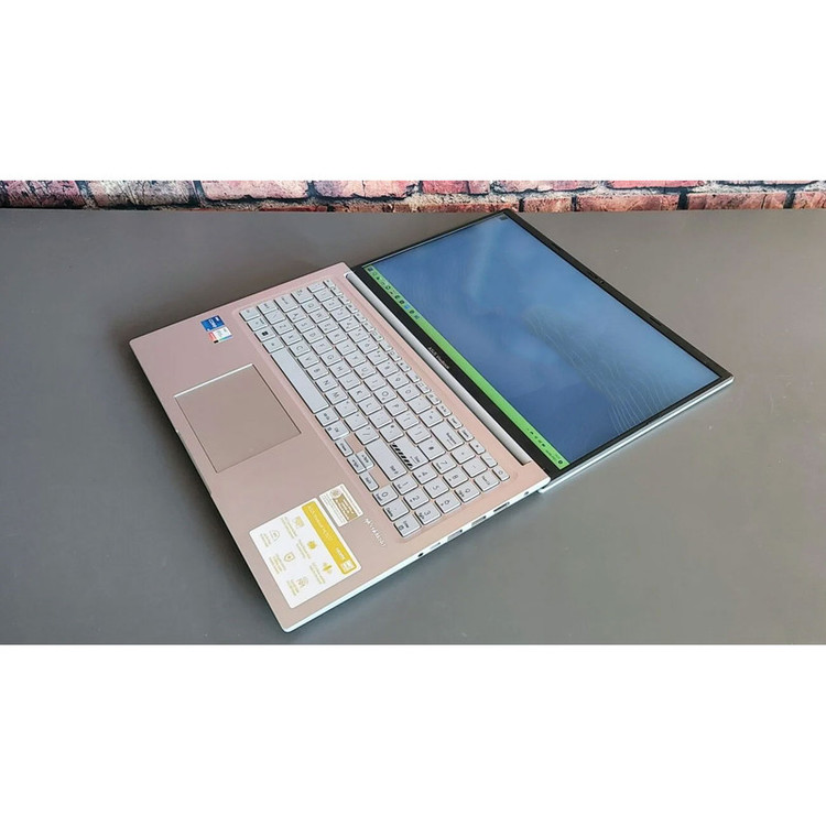 لپتاپ ایسوس مدل Vivobook X1504ZA-NJ247 با پردازنده Core i7-1255U، رم DDR4 8GB با فرکانس 3200MHz، حافظه SSD با ظرفیت 512GB، نمایشگر 15.6 اینچ IPS با وضوح Full HD