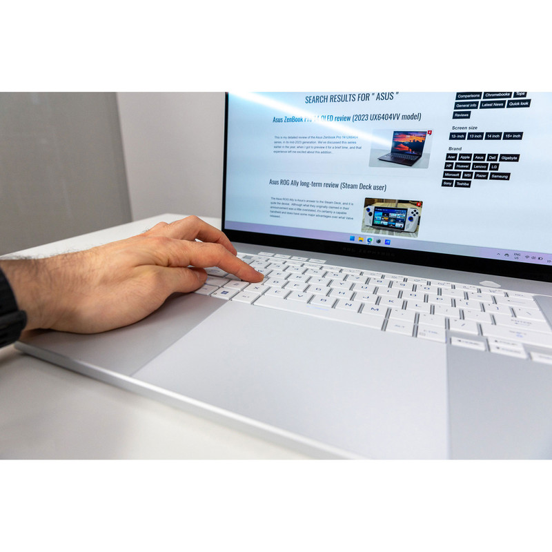 لپ تاپ 16 اینچی ایسوس مدل ROG Zephyrus G16 (2025) GU605CP-Core Ultra 9 285H-RTX5070 8GB-16GB LPDDR5X 7467MHz-512GB SSD-WQXGA OLED 240Hz - کاستوم شده