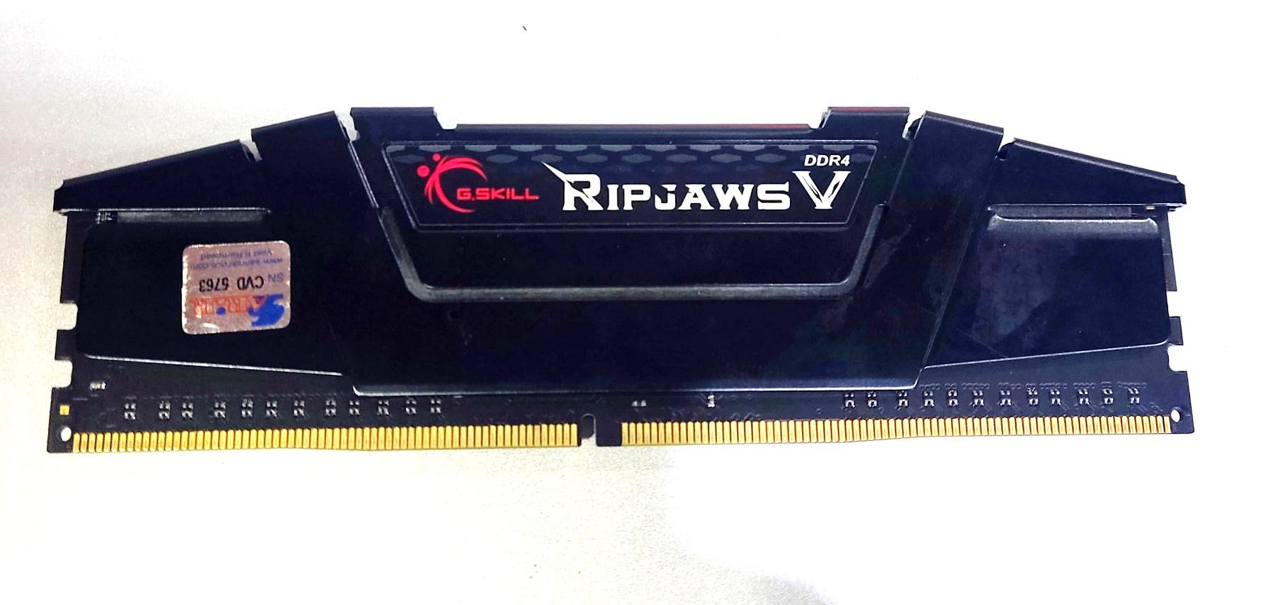 رم کامپیوتر ddr4 16G برند G.skill